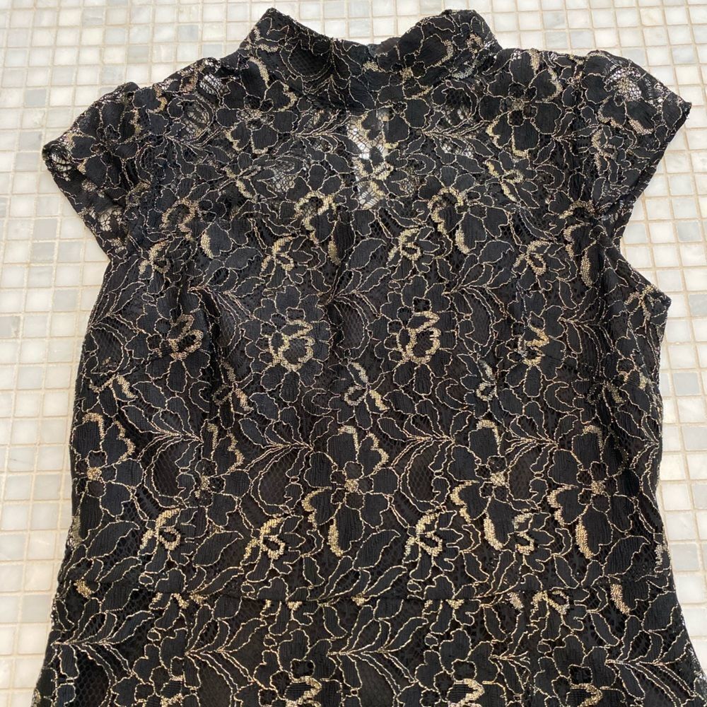 Julie Brown Black Gold Lace Dress - Picture 3 of 7